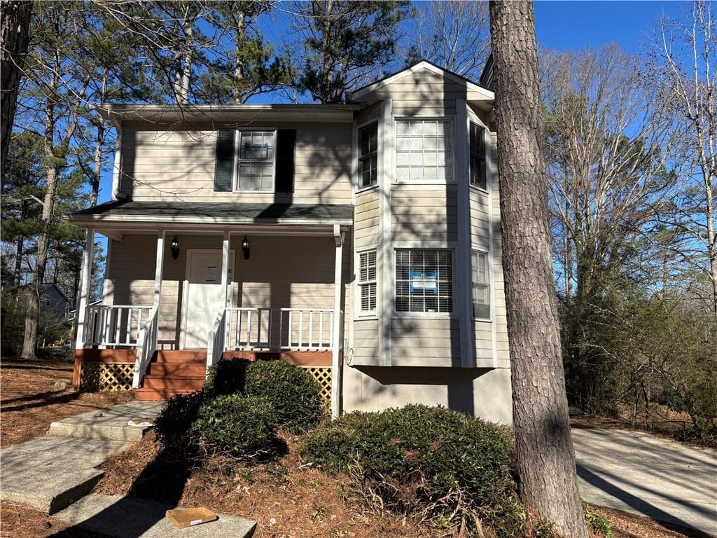 3 bedroom, 3 bathroom single family residence sold at 3725 Linwood Way, Snellville, GA 30039
