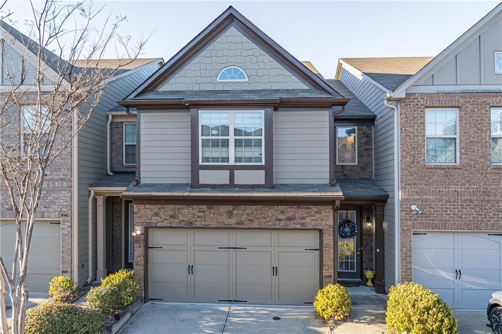 3 bedroom, 3 bathroom townhouse sold at 2354 Attewood Drive, Buford, GA 30519