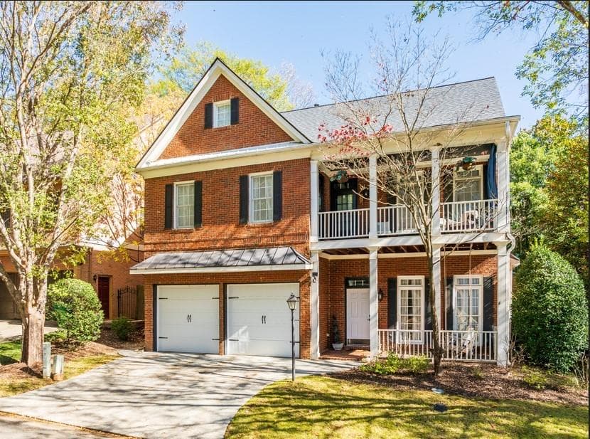 4 bedroom, 4 bathroom single family residence sold at 1841 Hedge Rose Drive, Atlanta, GA 30324