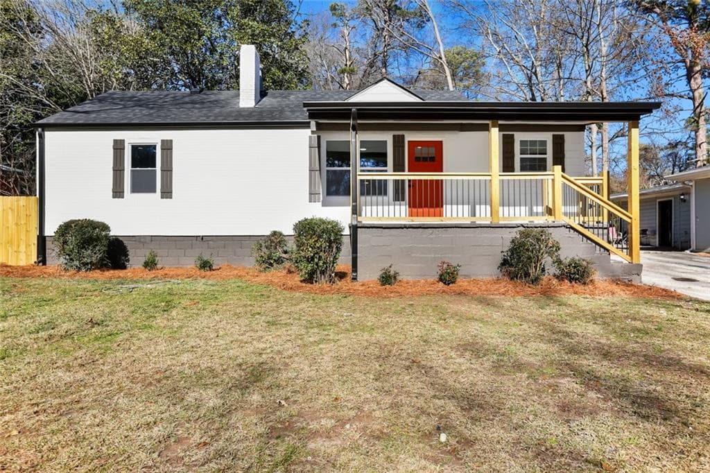 3 bedroom, 2 bathroom single family residence sold at 2007 North Avenue, Atlanta, GA 30318