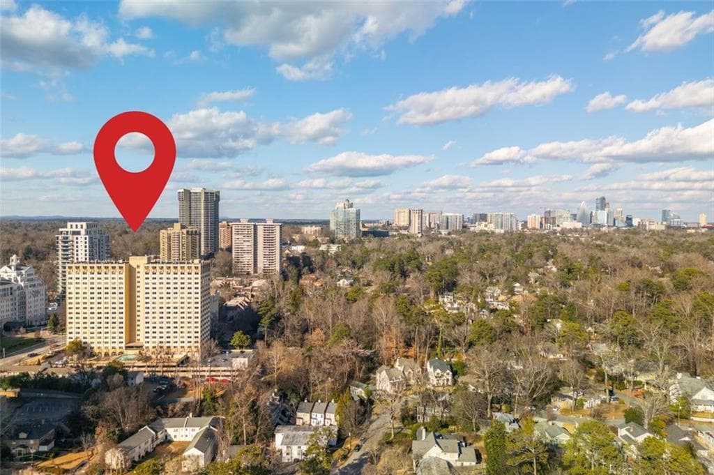 1 bedroom, 1 bathroom condominium sold at 2479 PEACHTREE Road 202, Atlanta, GA 30305