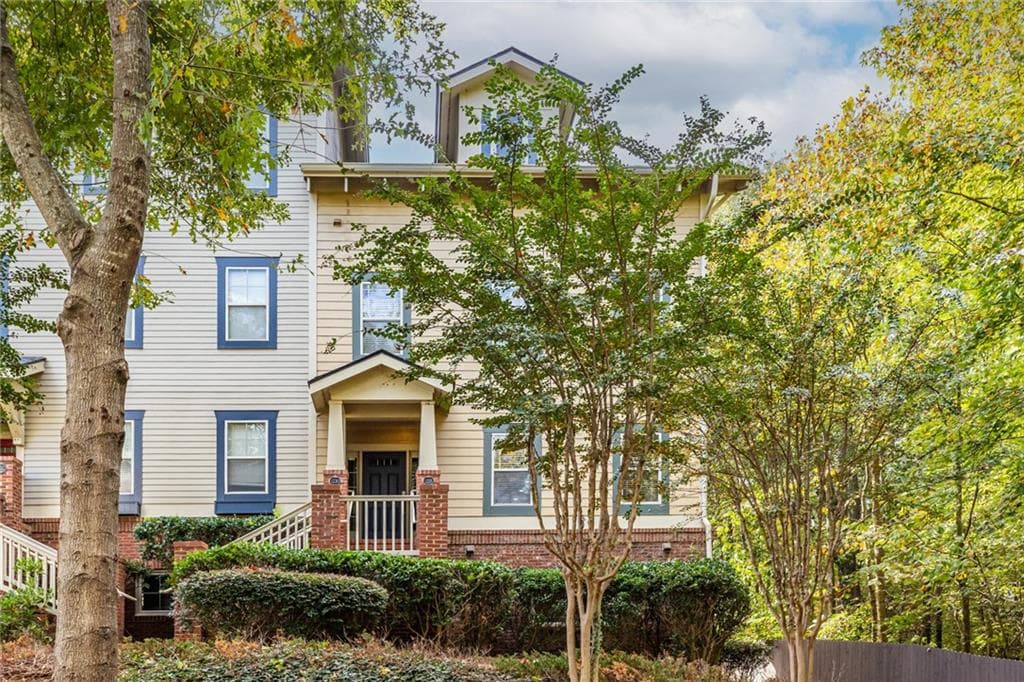 2 bedroom, 2 bathroom, 1,201 sq ft condominium sold at 1228 Morton Trace, Atlanta, GA 30316