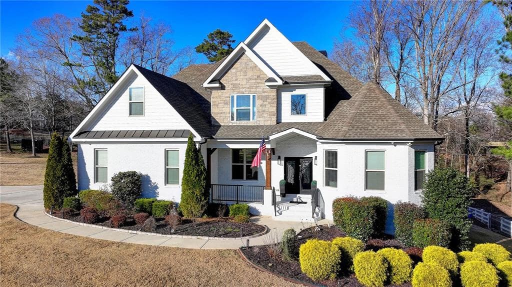 5 bedroom, 5 bathroom single family residence sold at 44 Nick Duck Road, Braselton, GA 30517