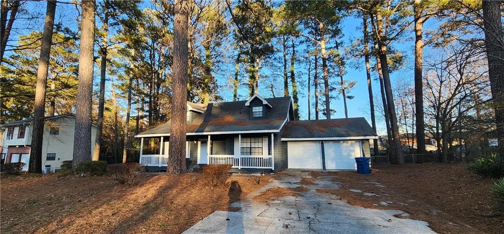 6886 Cedar Drive, Riverdale, GA 30296 — most recent listing photo