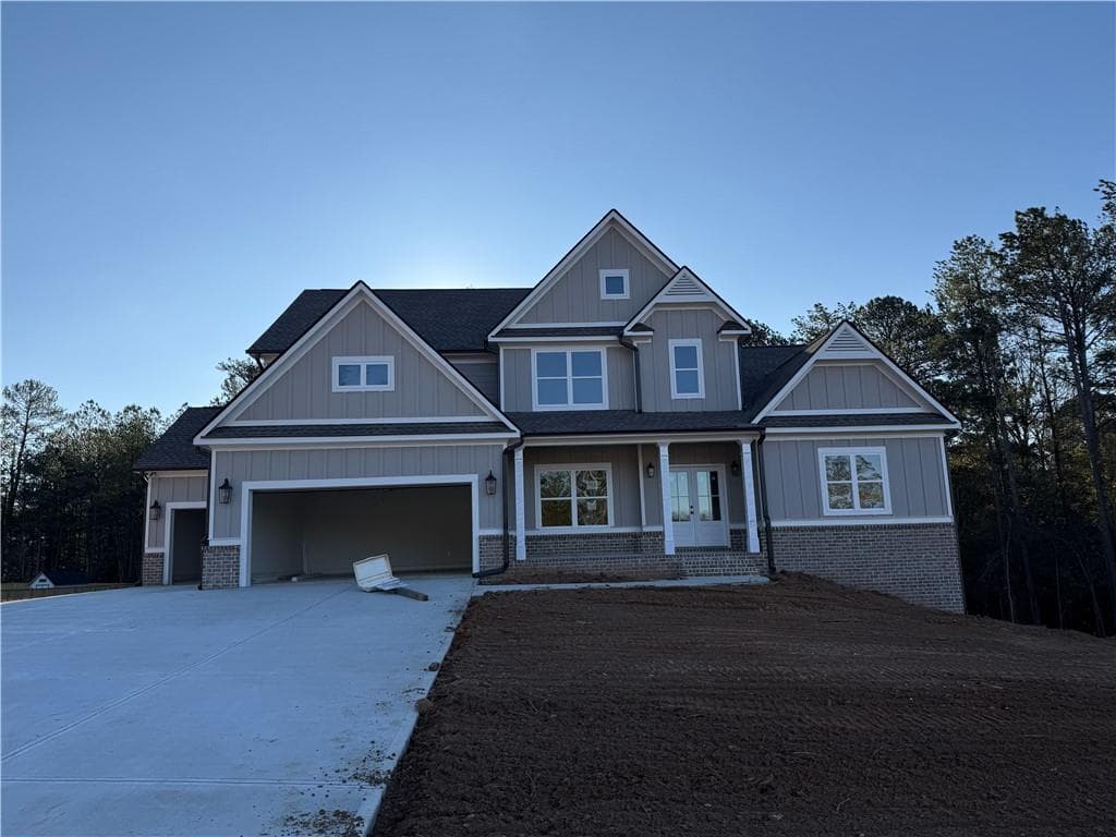 5 bedroom, 4 bathroom, 3,165 sq ft single family residence sold at 1127 HOLLY Drive, Loganville, GA 30052