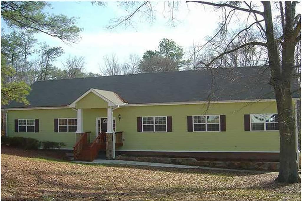 4 bedroom, 3 bathroom, 3,024 sq ft single family residence for rent at 1510 Roberts Drive, Mableton, GA 30126 for $2,750 a month — photo 5