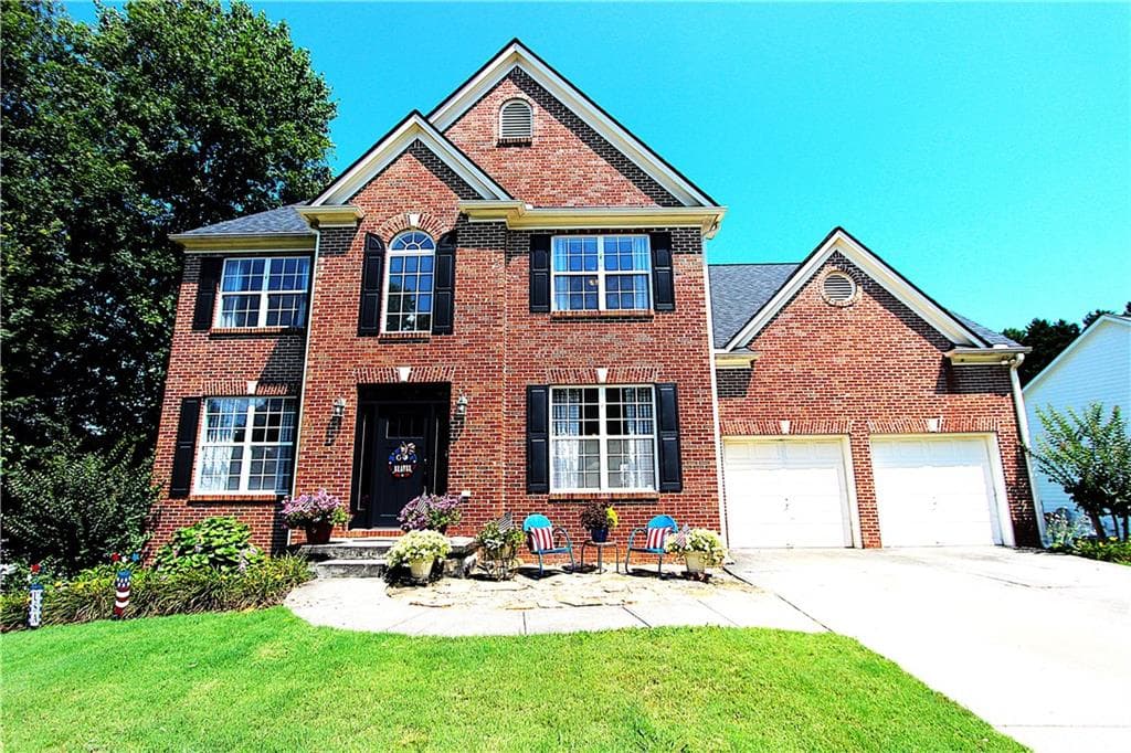4 bedroom, 4 bathroom single family residence sold at 3854 Heritage Crest Parkway, Buford, GA 30519