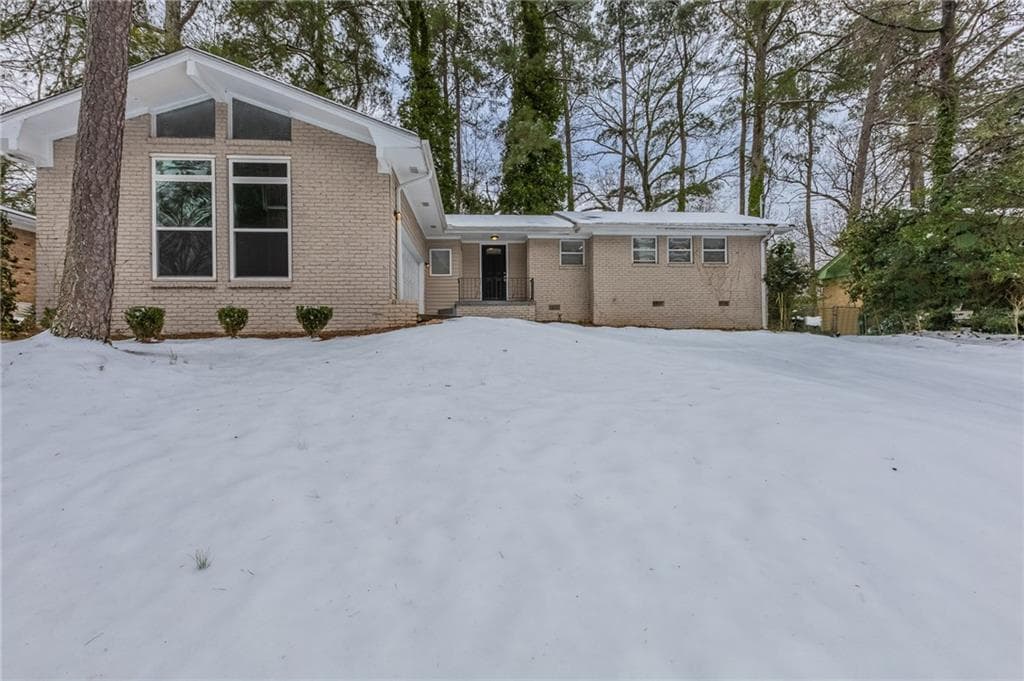 3 bedroom, 2 bathroom single family residence sold at 2500 Glenrock Drive, Decatur, GA 30032 — photo 1 of 1