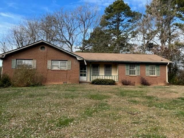 3 bedroom, 2 bathroom, 1,450 sq ft single family residence sold at 1545 Falcon Lane, Grayson, GA 30017