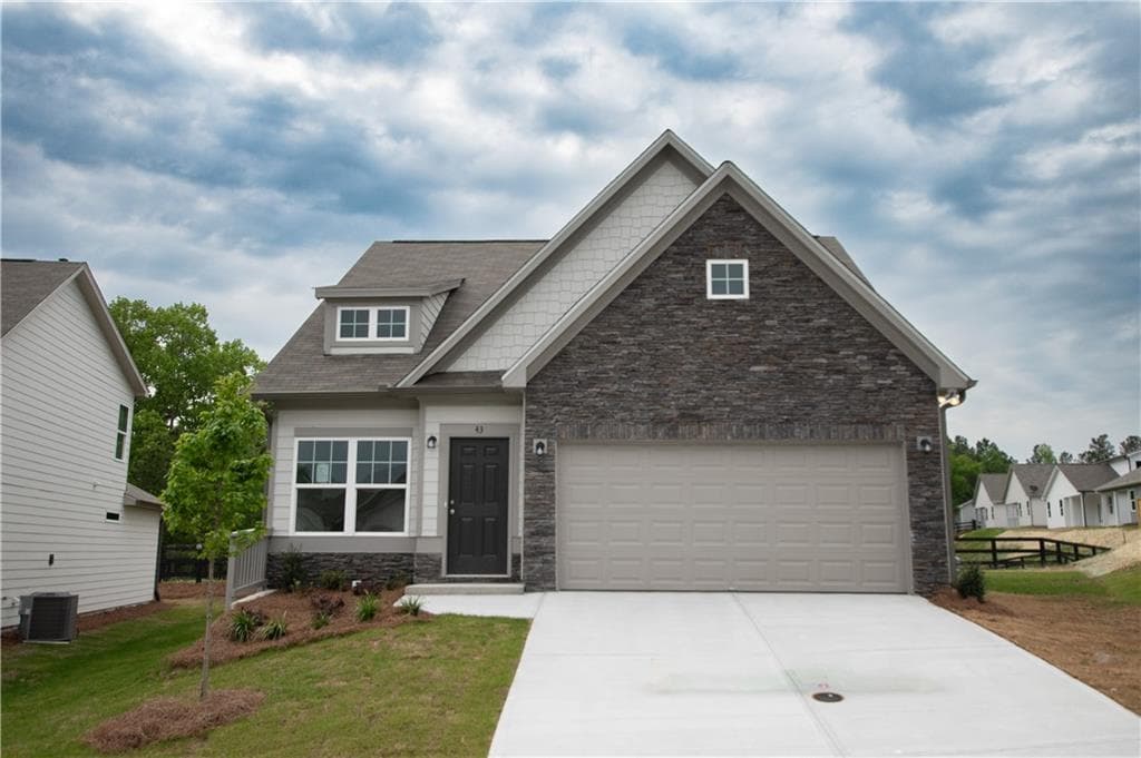 3 bedroom, 3 bathroom, 1,814 sq ft single family residence sold at 43 Cedar Hill Drive, Dallas, GA 30132