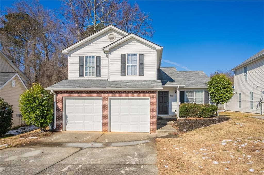 3 bedroom, 3 bathroom single family residence sold at 3825 Ligney Creek Court, Snellville, GA 30039