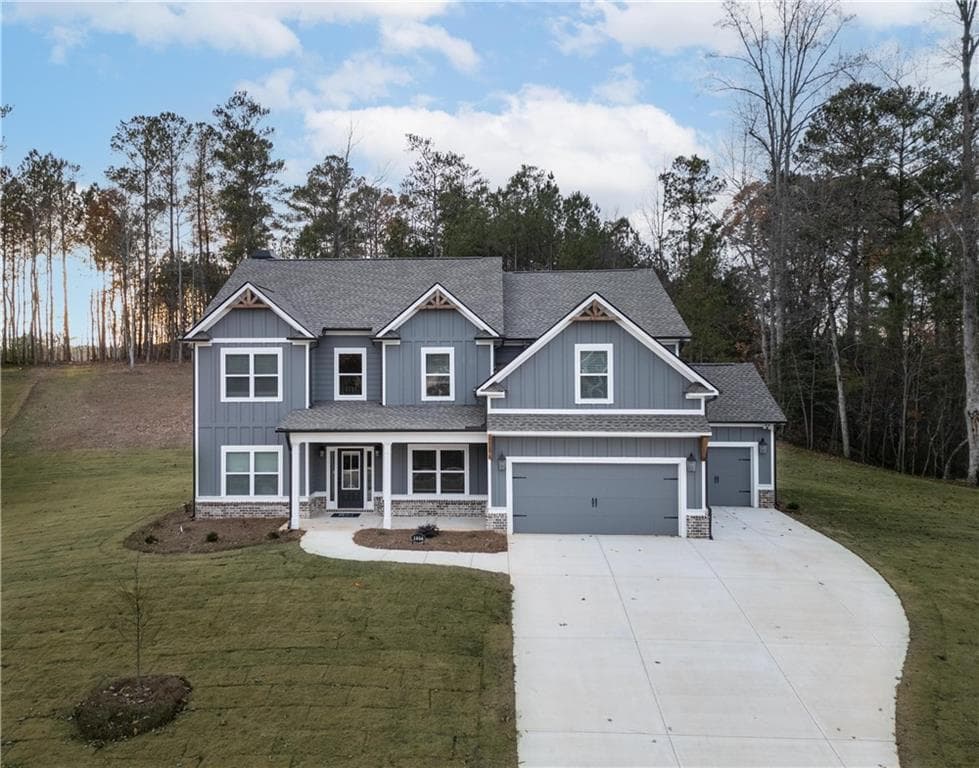 4 bedroom, 3 bathroom, 3,109 sq ft single family residence sold at 1056 HAWTHORN Court, Loganville, GA 30052