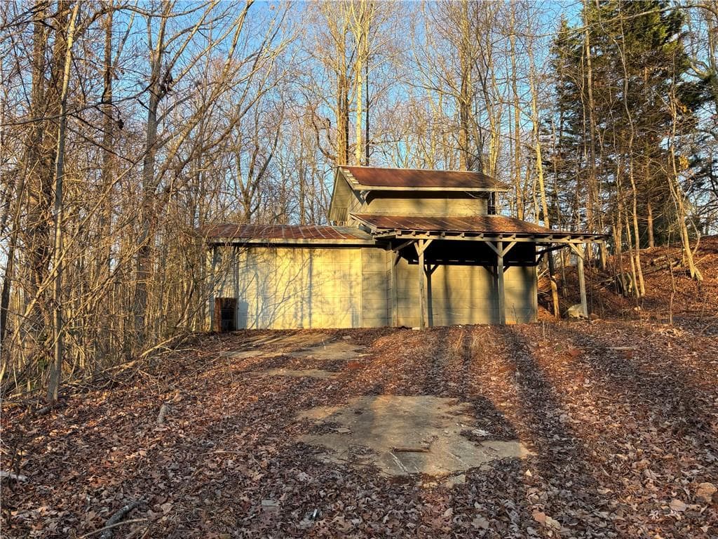 4 bedroom, 1 bathroom unimproved land for sale at 7175 Anderson Lake Road, Dawsonville, GA 30534 — photo 7