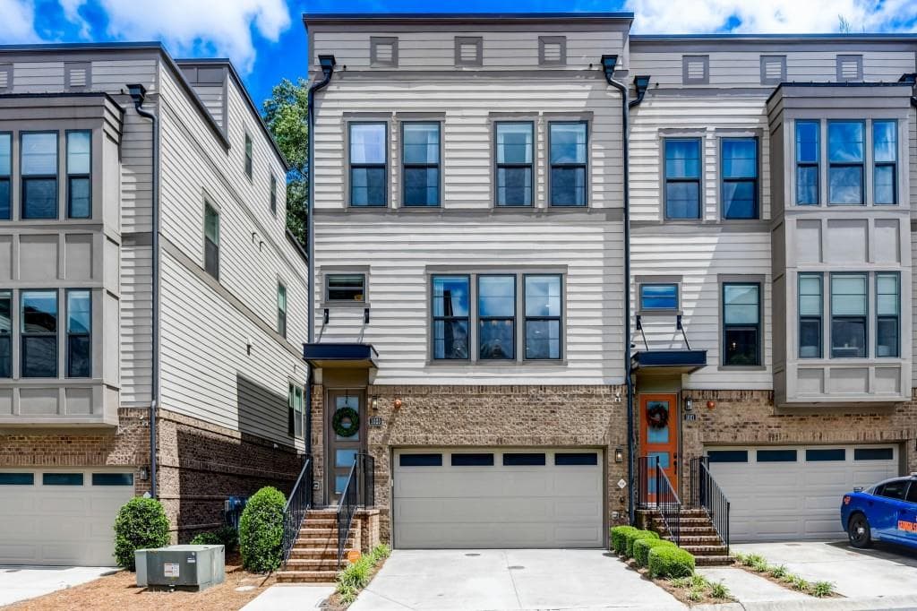 1023 Brandsford Street, Atlanta, GA 30318 — most recent listing photo