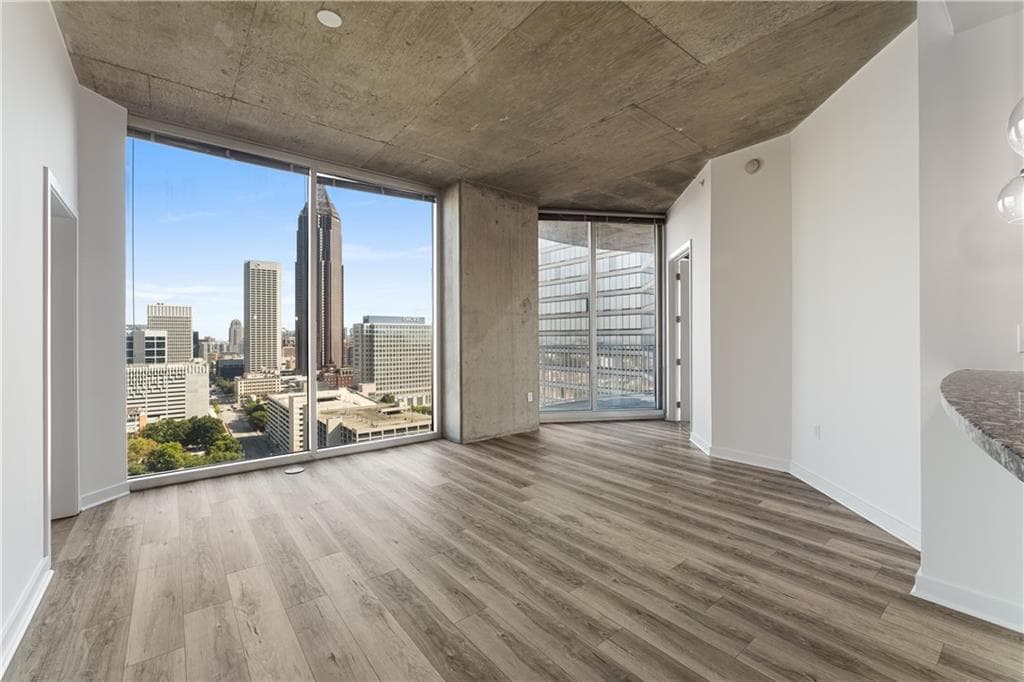 2 bedroom, 2 bathroom condominium sold at 400 W Peachtree Street 2313, Atlanta, GA 30308
