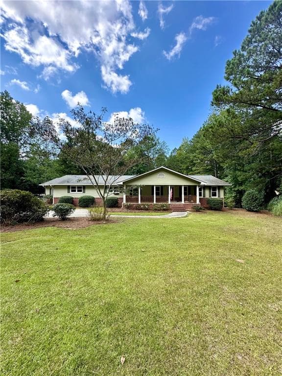 4 bedroom, 2 bathroom single family residence sold at 4020 Grady Smith Road, Loganville, GA 30052