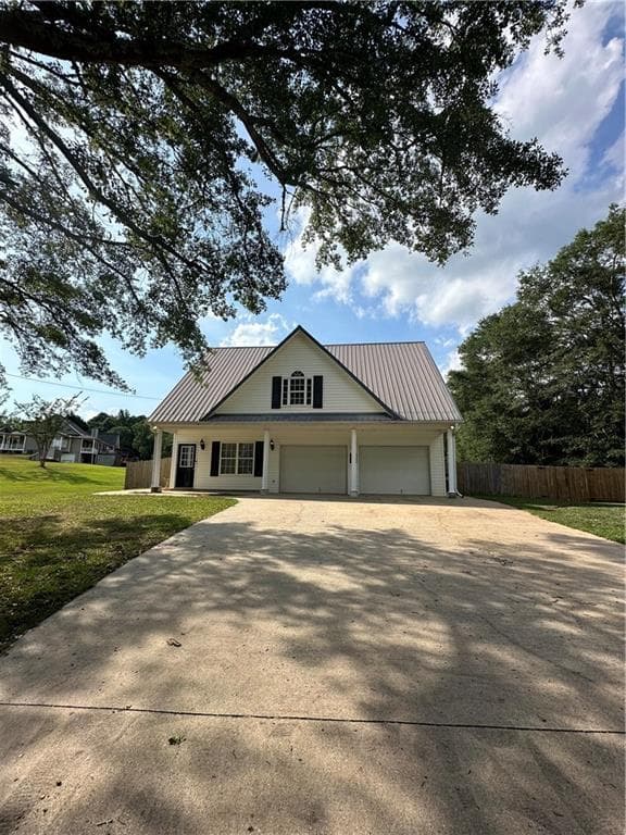 3 bedroom, 2 bathroom single family residence sold at 470 Harris Rockmore Loop, Covington, GA 30014