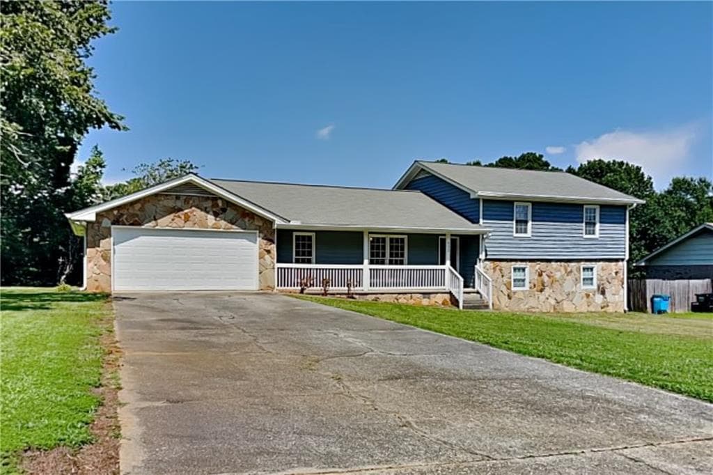 532 Greg Drive, Lilburn, GA 30047 — most recent listing photo
