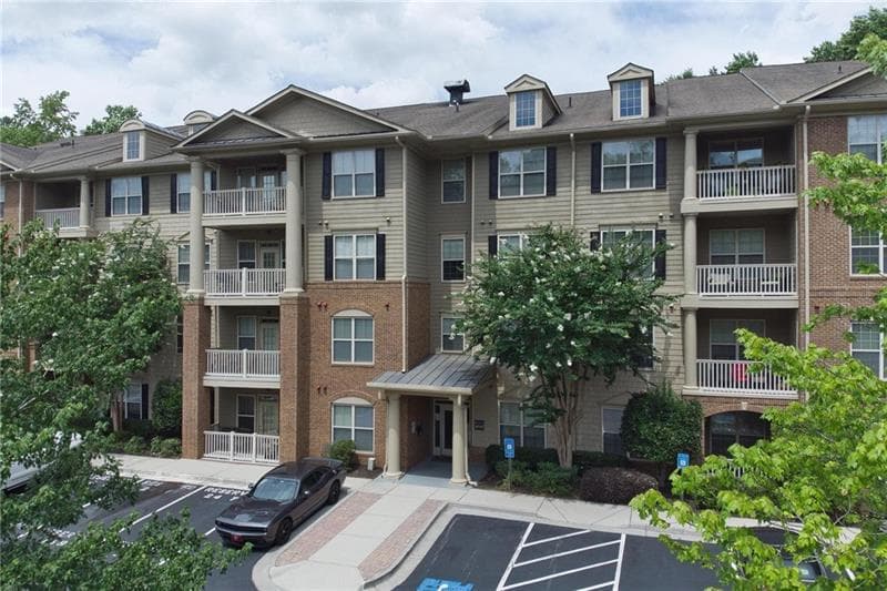 2 bedroom, 2 bathroom condominium sold at 1910 Cedar Glenn 4310, Atlanta, GA 30339