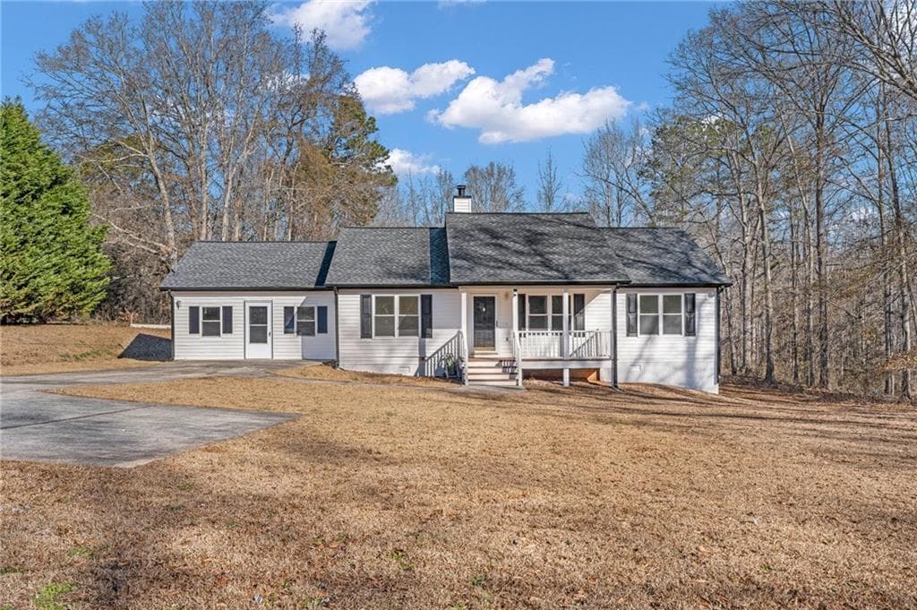 3 bedroom, 2 bathroom single family residence sold at 19 Mintz Street, Griffin, GA 30223
