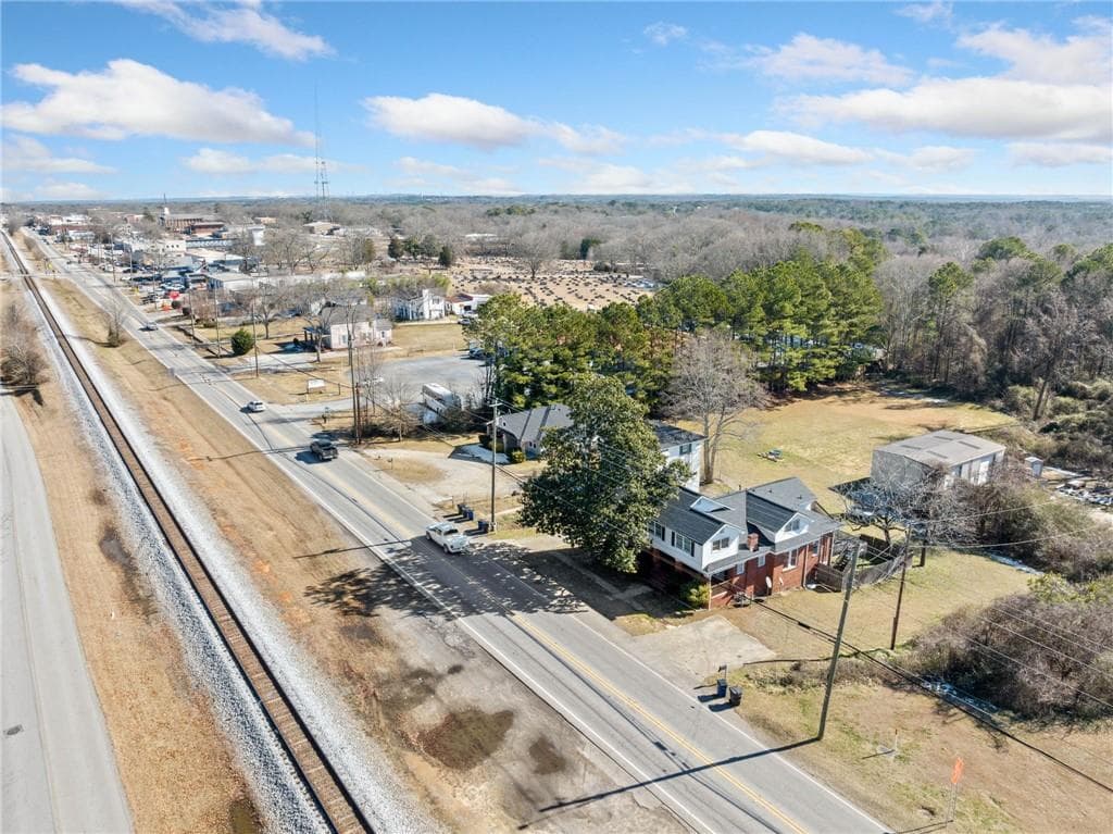 duplex sold at 12621 Veterans Memorial Highway, Douglasville, GA 30134