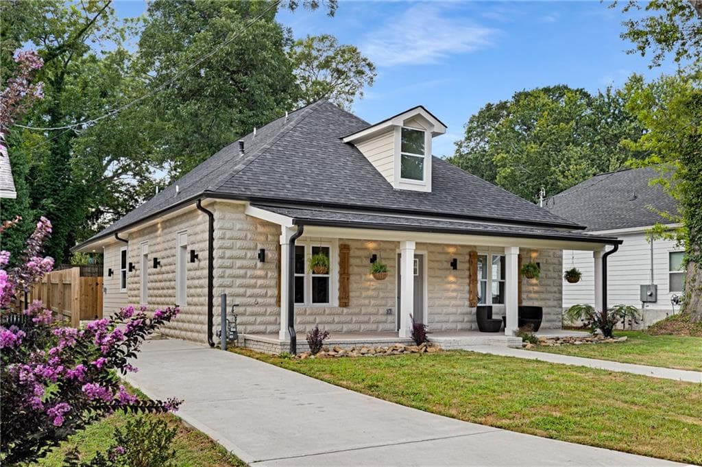 3 bedroom, 3 bathroom single family residence sold at 199 Racine Street, Atlanta, GA 30314