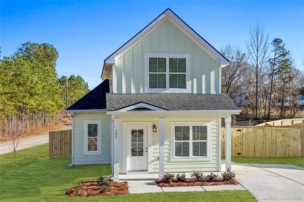3 bedroom, 2 bathroom single family residence sold at 101 Hidden Hills Drive, Carrollton, GA 30117