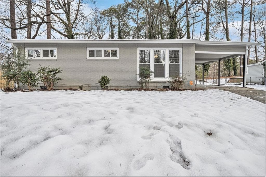 4 bedroom, 2 bathroom single family residence sold at 2597 DALE CREEK Drive, Atlanta, GA 30318