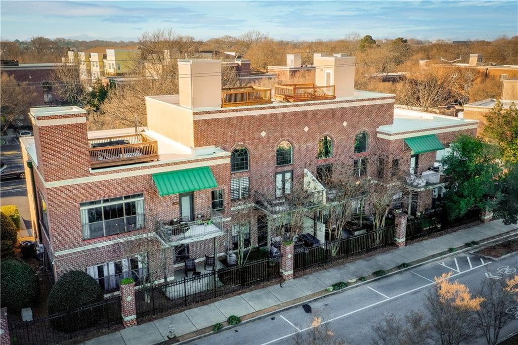 1 bedroom, 1 bathroom condominium sold at 791 Wylie Street 403, Atlanta, GA 30316