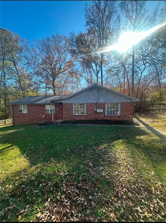 duplex sold at 1121 White Oak Drive, Athens, GA 30606