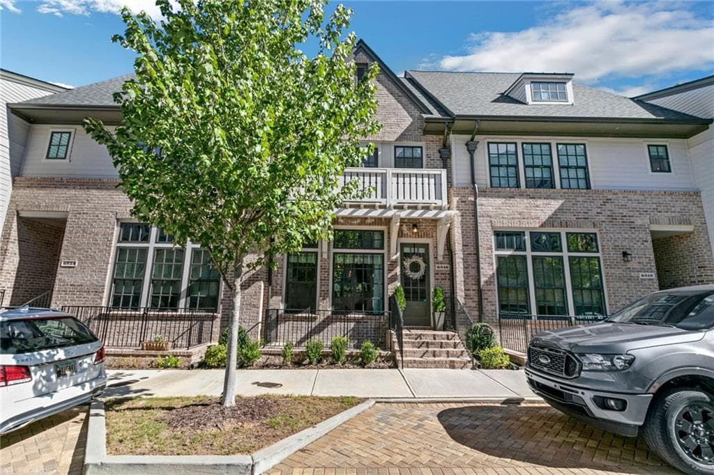 6816 Prelude Drive, Sandy Springs, GA 30328 — most recent listing photo