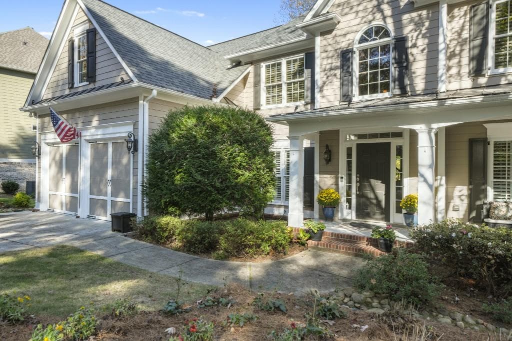 5 bedroom, 5 bathroom, 4,689 sq ft single family residence sold at 2043 Hamilton Mill Parkway, Dacula, GA 30019