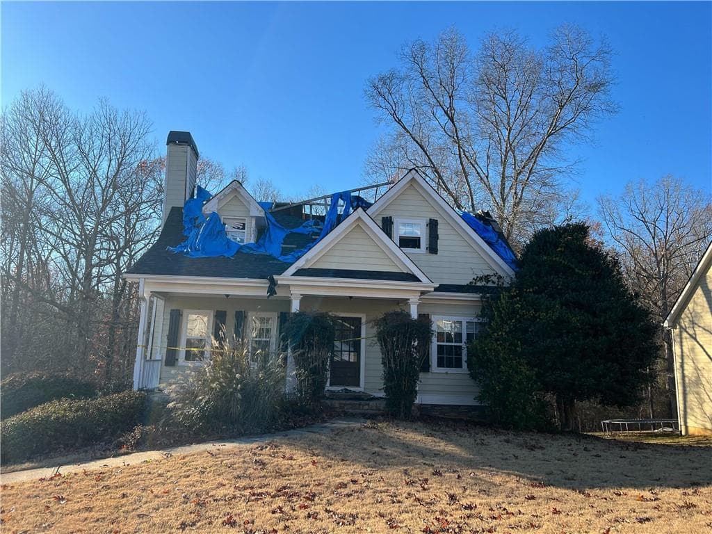 4 bedroom, 3 bathroom single family residence sold at 5975 Windsorcreek Drive, Douglasville, GA 30135