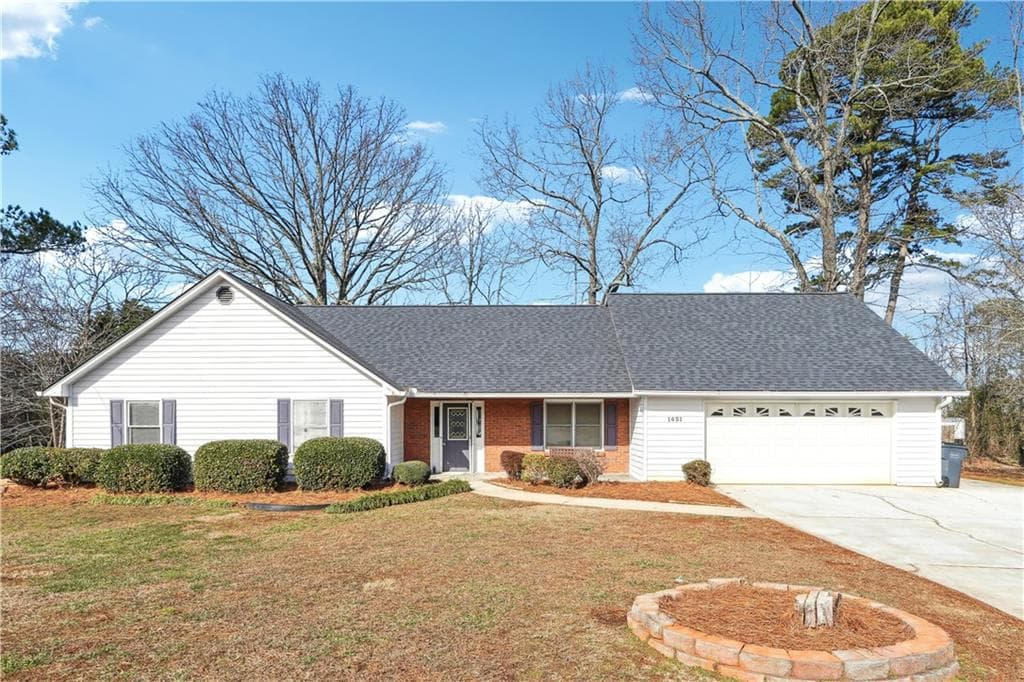 1431 Willow Bend Drive, Snellville, GA 30078 — most recent listing photo