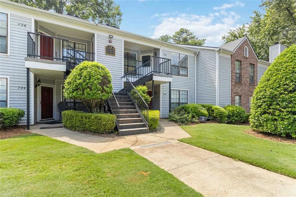 730 WINDCHASE Lane, Stone Mountain, GA 30083 — most recent listing photo
