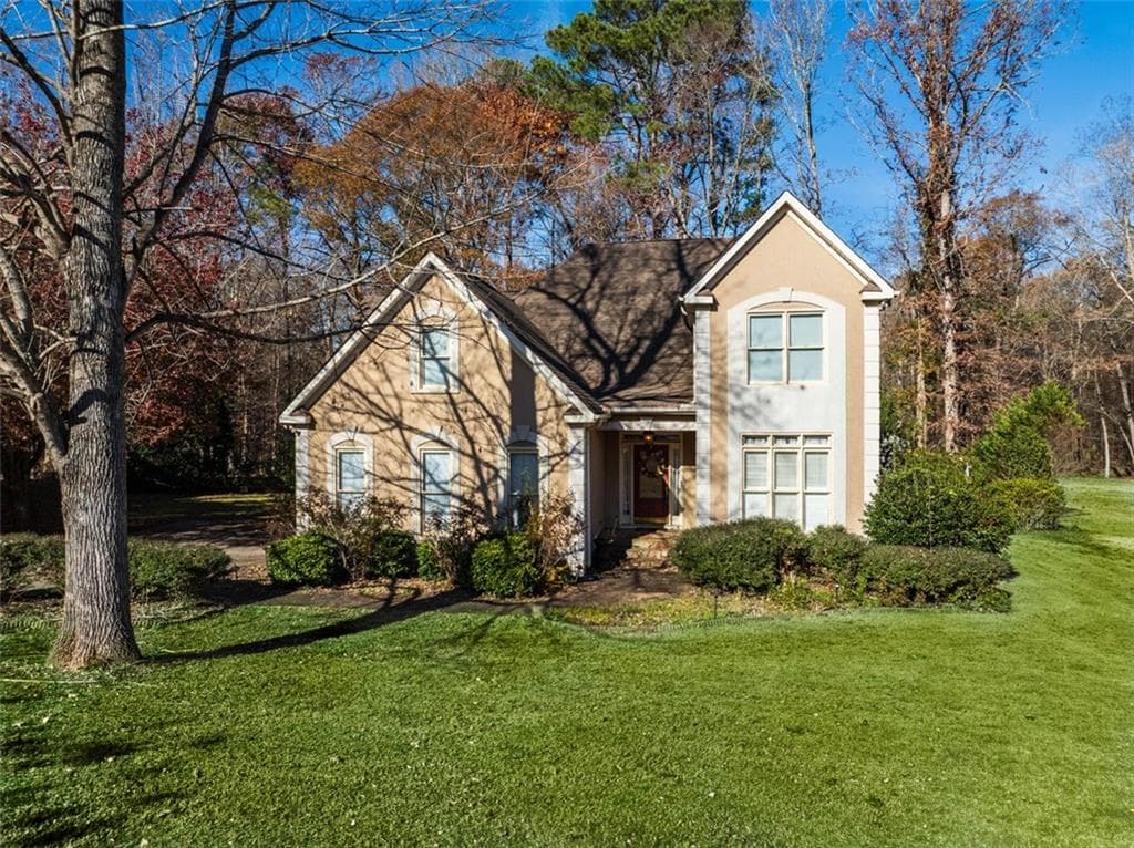 4 bedroom, 3 bathroom single family residence sold at 121 CAMBRIDGE Way, Macon, GA 31220
