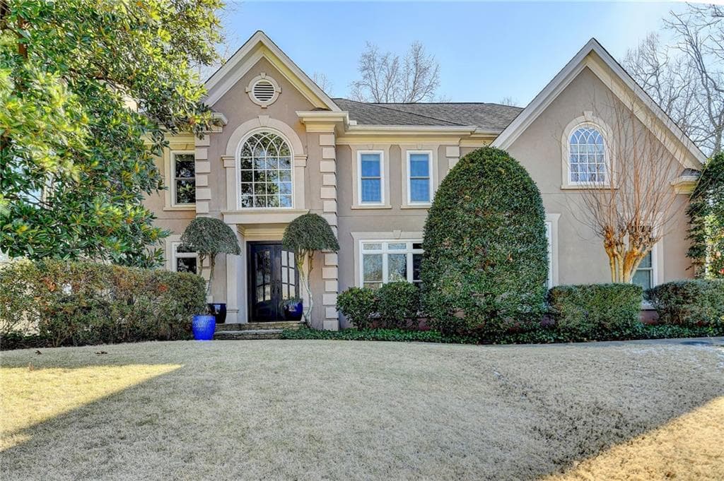 6 bedroom, 5 bathroom, 5,131 sq ft single family residence sold at 1425 Landings Chase, Alpharetta, GA 30005