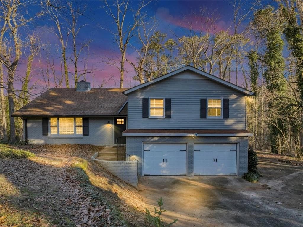 4 bedroom, 3 bathroom single family residence sold at 2545 Kingswood Drive, Marietta, GA 30066