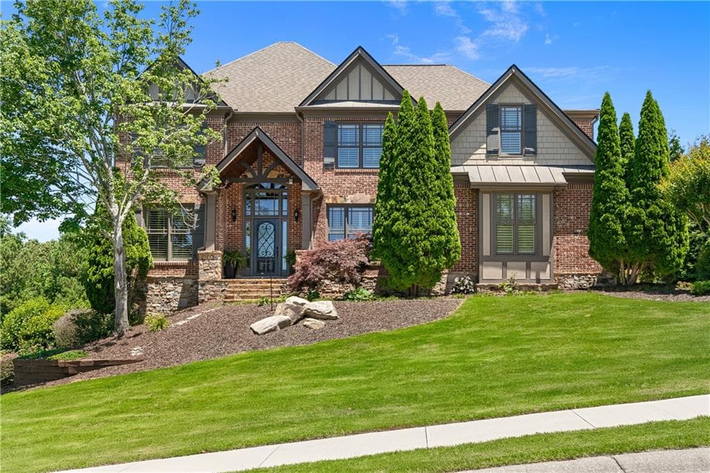 6 bedroom, 5 bathroom single family residence sold at 4526 Meadowland Way, Flowery Branch, GA 30542