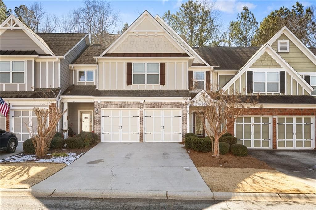 3 bedroom, 3 bathroom townhouse sold at 216 Parc View Lane, Woodstock, GA 30188