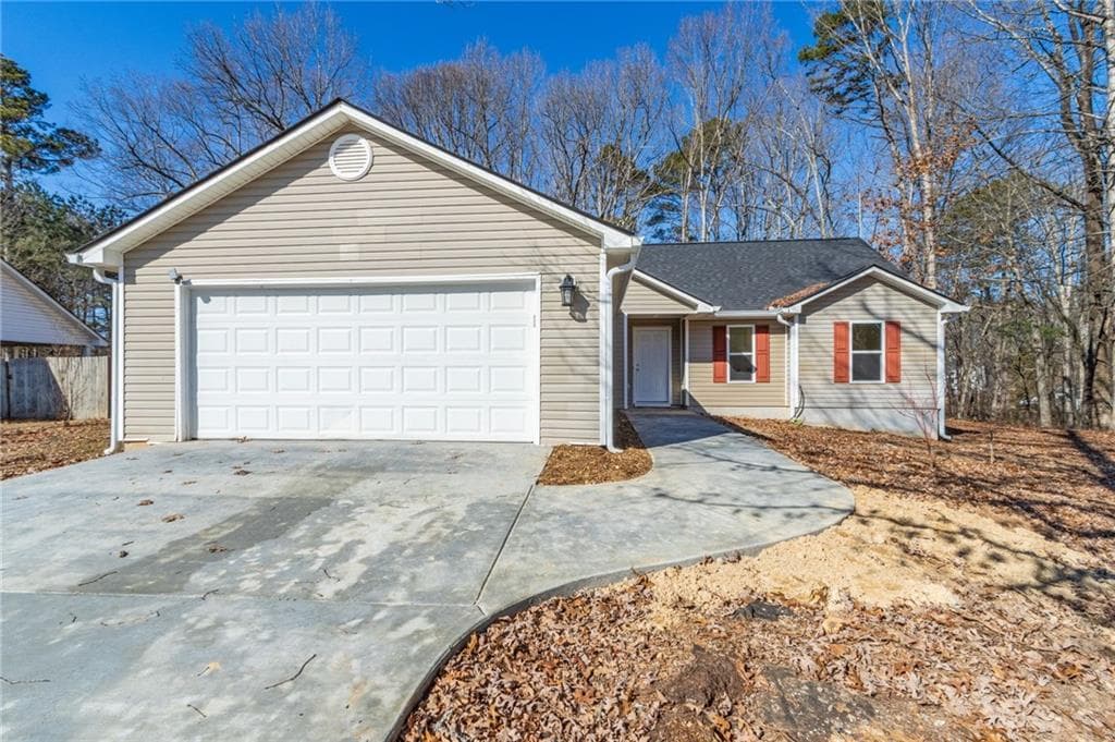3 bedroom, 2 bathroom single family residence sold at 411 Foxdale Road, Winder, GA 30680