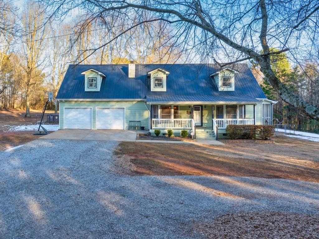 8201 Breezy Lane, Clermont, GA 30527 — most recent listing photo