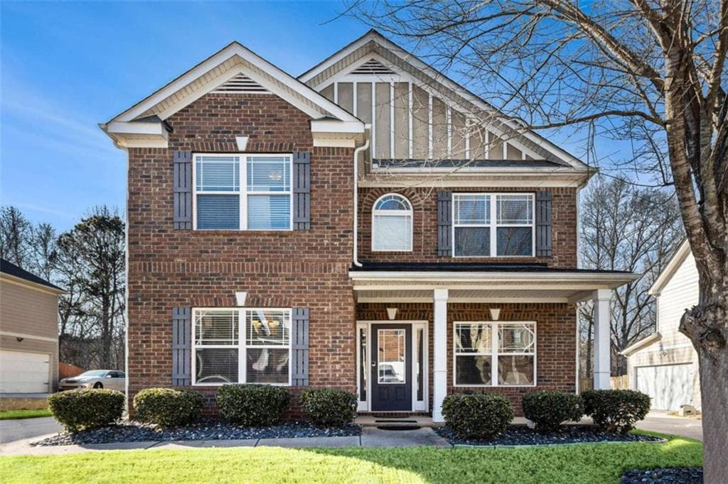 4 bedroom, 3 bathroom, 2,350 sq ft single family residence sold at 11 Matador Way, Newnan, GA 30265
