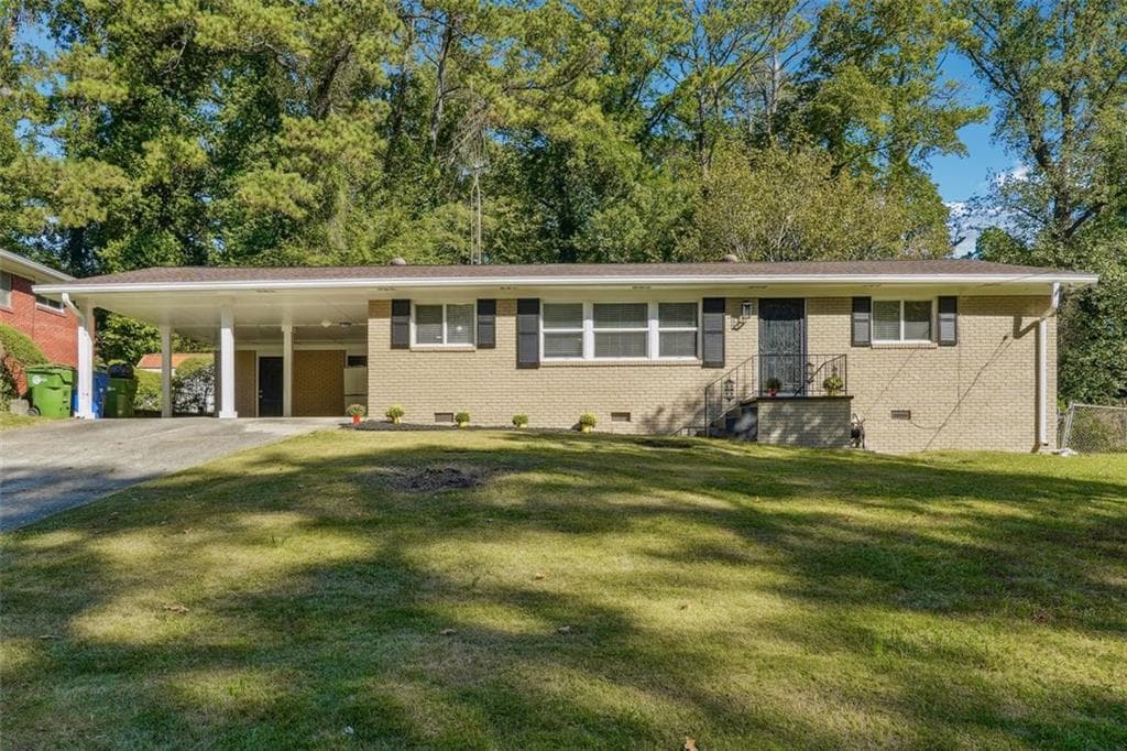 3 bedroom, 2 bathroom single family residence sold at 2520 Susan Lane, Atlanta, GA 30331