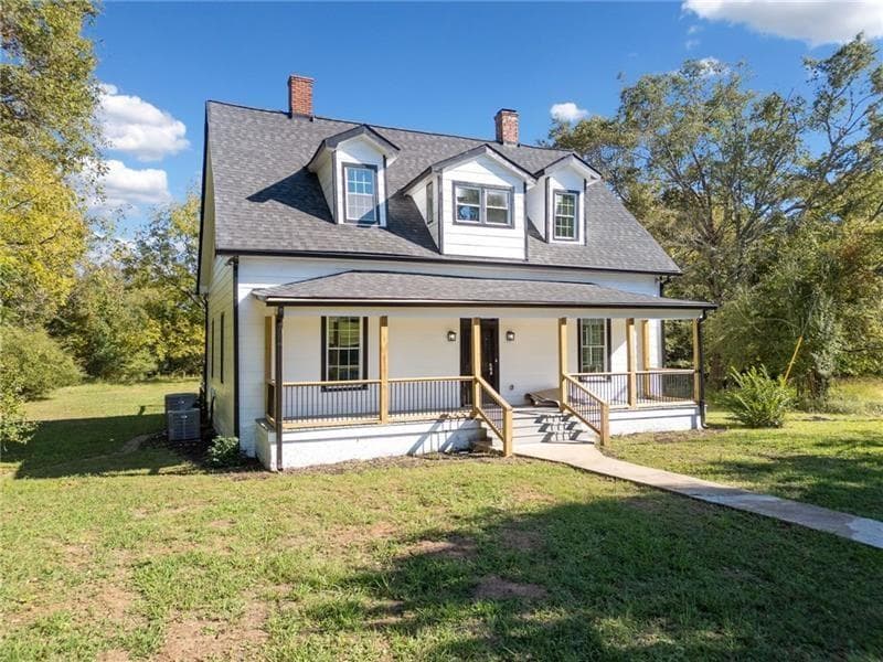 4 bedroom, 3 bathroom single family residence sold at 2662 N Mcdonough Road, Griffin, GA 30223