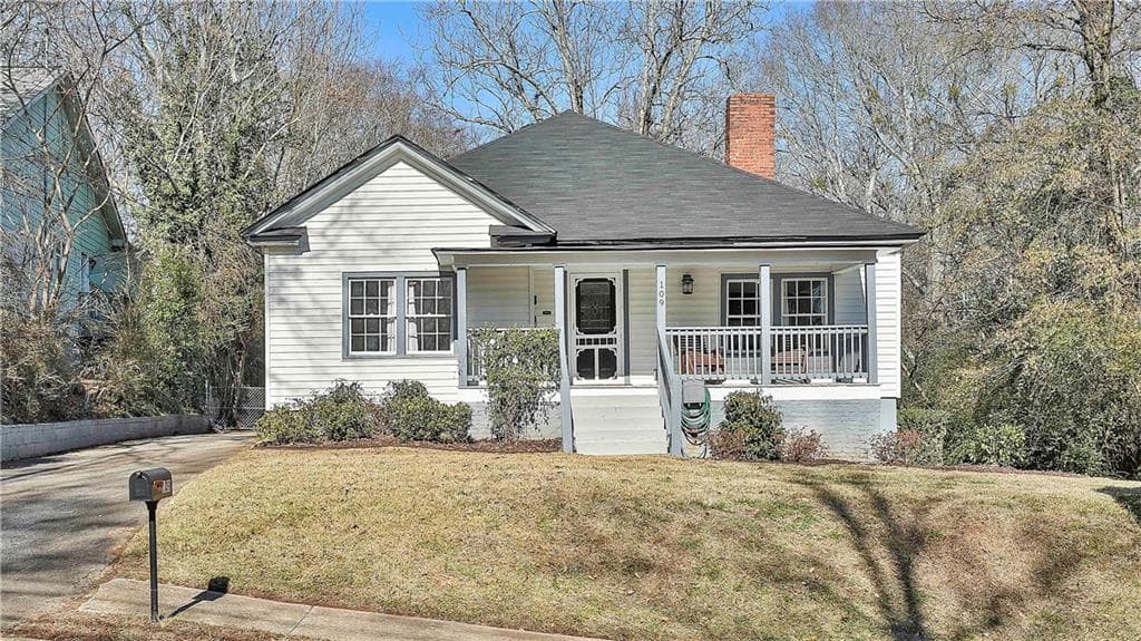 109 W Washington Street, Newnan, GA 30263 — most recent listing photo