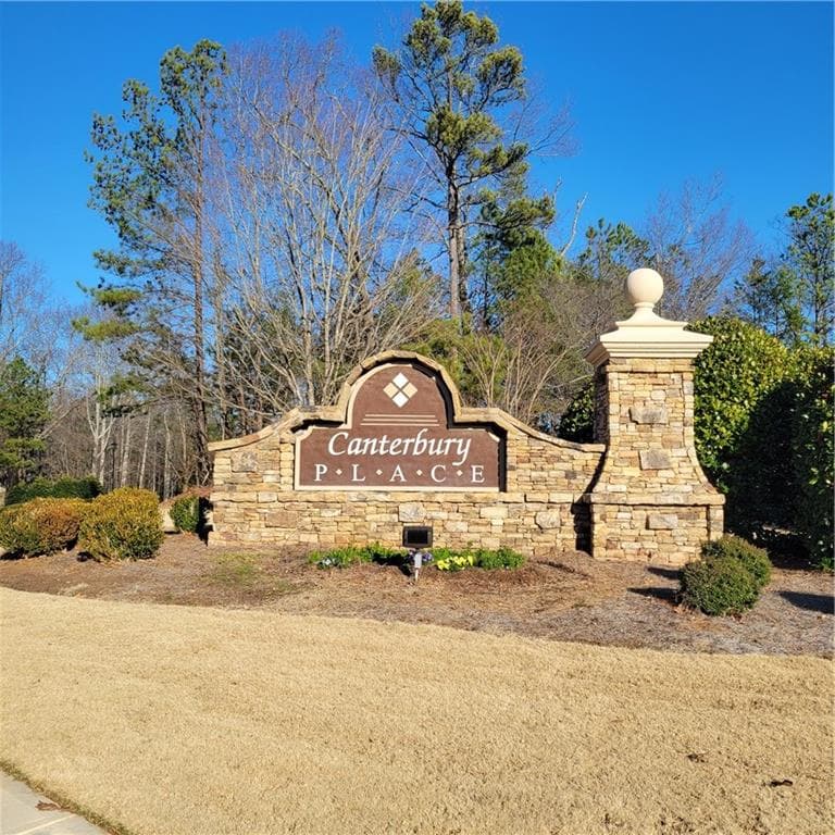377 Canterbury Place Drive, Suwanee, GA 30024 — most recent listing photo