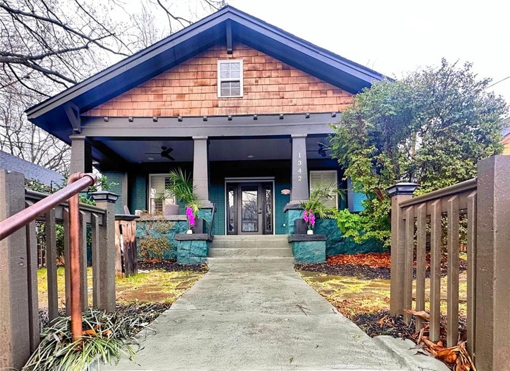 3 bedroom, 2 bathroom, 1,773 sq ft single family residence sold at 1342 LUCILE Avenue, Atlanta, GA 30310