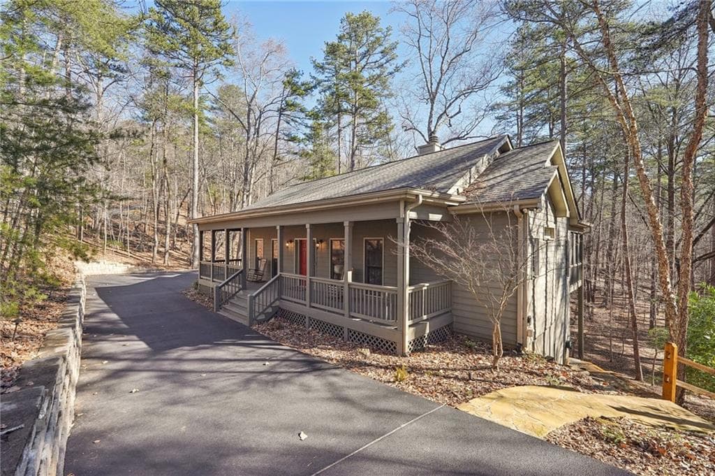 4 bedroom, 3 bathroom single family residence sold at 348 Yanoo Trace, Jasper, GA 30143