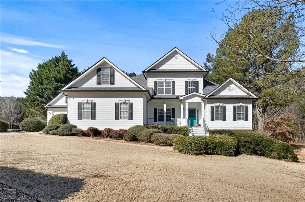 4 bedroom, 4 bathroom single family residence sold at 164 Castlewood Road, Tyrone, GA 30290